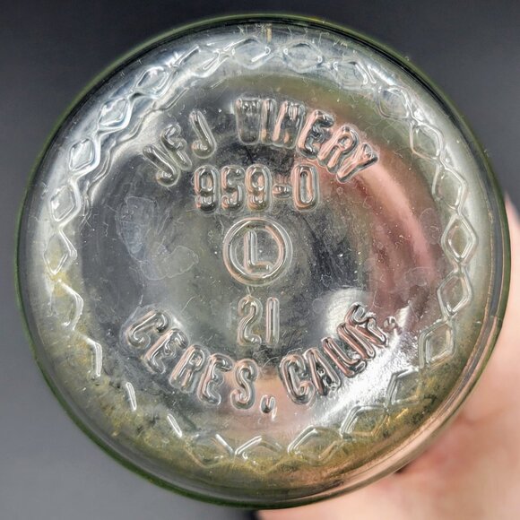 Vintage JFJ Winery Wine Bottle Carafe With Grapes 959-0 Ceres California - Picture 6 of 9